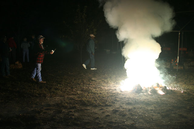 Pig In The Pit 10-26-08  - 044